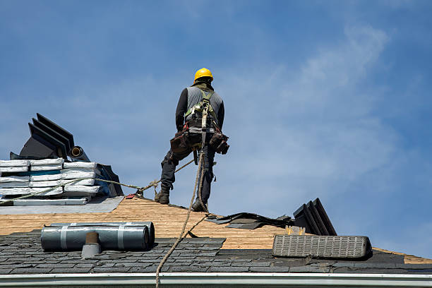 Professional Gutter Installation technician working in Round Lake, NY